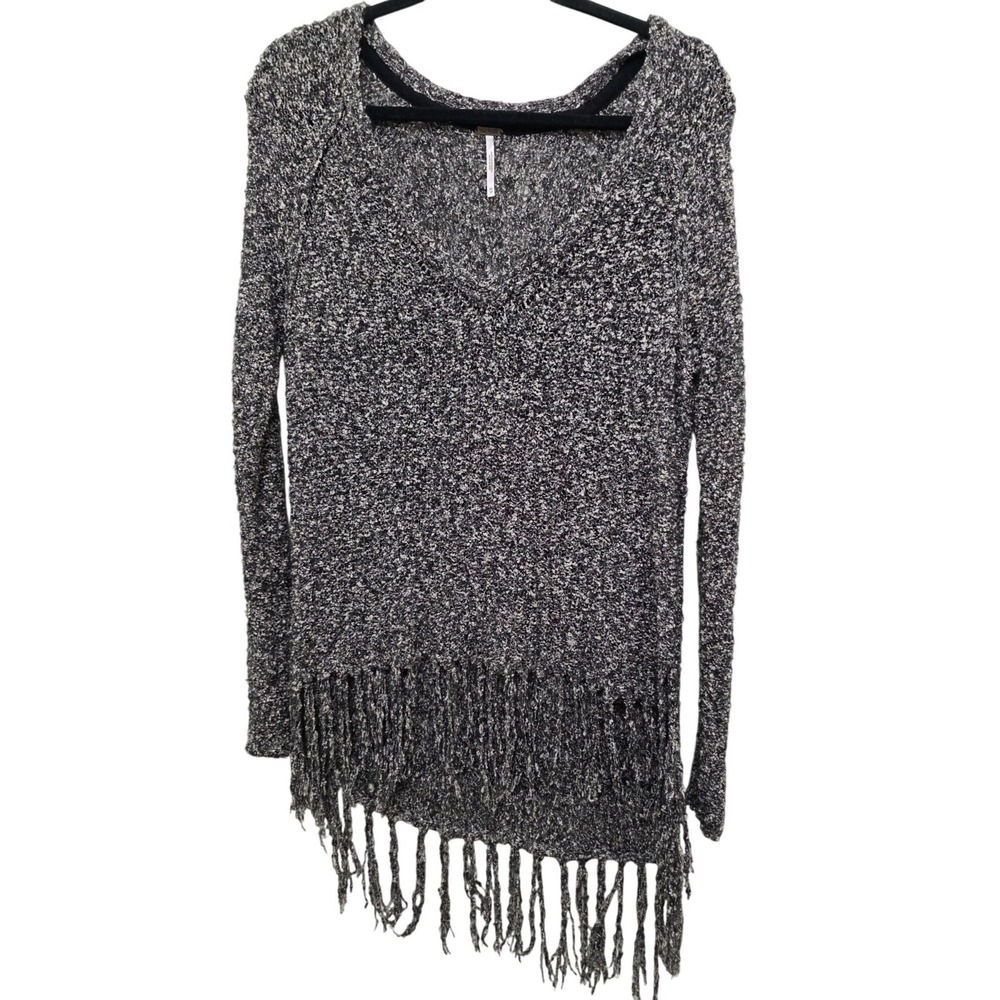 Free People Women XS Witchy Ga Cattage core Black‎ & White Fringe Knit Sweater